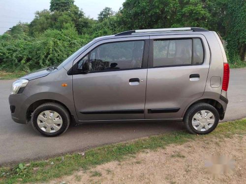 Used Maruti Suzuki Wagon R 2016 MT in Ahmedabad 