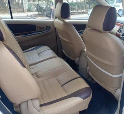 Toyota Innova 2.5 G4 Diesel 8-seater 2009 MT for sale in Mumbai