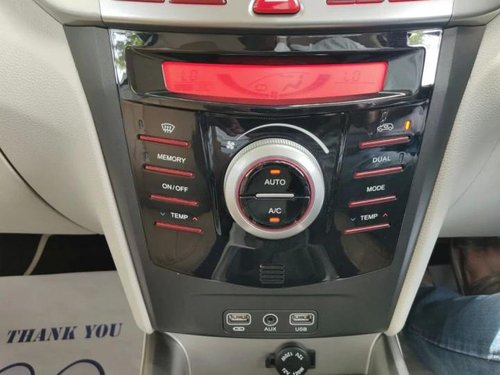 Used Mahindra XUV300 2019 MT for sale in Ahmedabad 