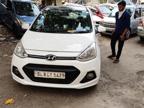 Used Hyundai Grand i10 Sportz 2016 MT for sale in New Delhi