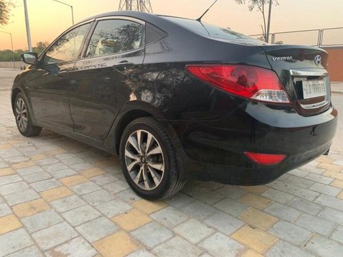 Hyundai Verna SX 2015 Diesel MT for sale in Ahmedabad 