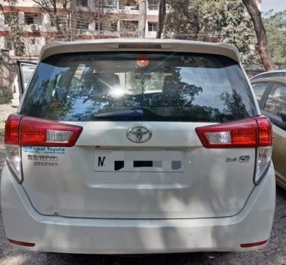 Used 2016 Toyota Innova Crysta MT for sale in Indore