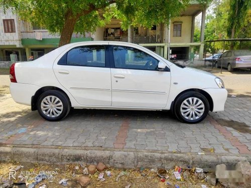 Toyota Etios Liva G 2014 MT for sale in Ahmedabad 