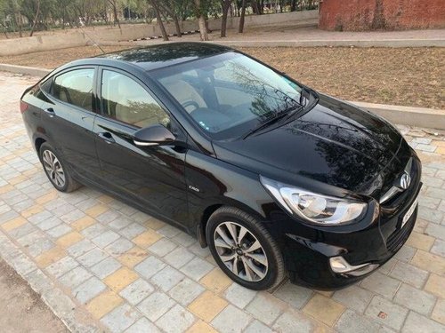 Hyundai Verna SX 2015 Diesel MT for sale in Ahmedabad 