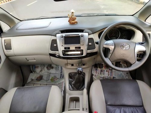 Toyota Innova 2.5 Z Diesel 7 Seater BS IV 2014 MT in Ahmedabad 