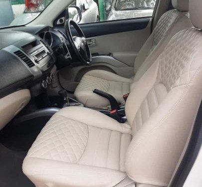 Used Mitsubishi Outlander 2.4 2010 AT for sale in New Delhi