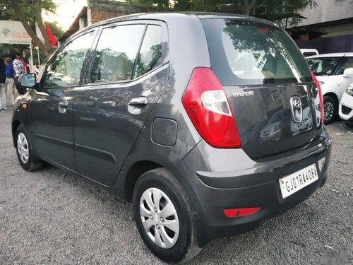 Hyundai i10 Magna 1.1 2013 MT for sale in Ahmedabad 