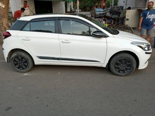 Used 2015 Hyundai Elite i20 Sportz 1.2 MT for sale in New Delhi