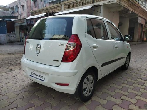 Used Hyundai i10 Magna 2011 MT for sale in Ahmedabad 