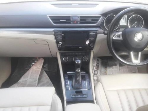 Used 2016 Skoda Superb AT for sale in New Delhi