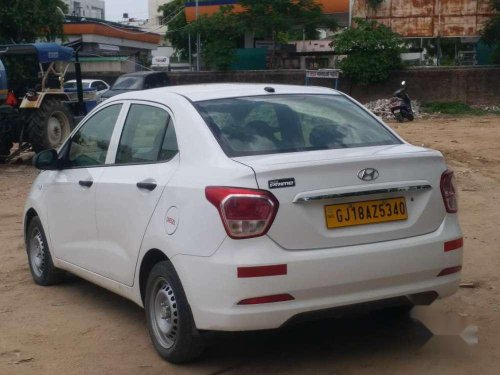 2018 Hyundai Xcent MT for sale in Ahmedabad 