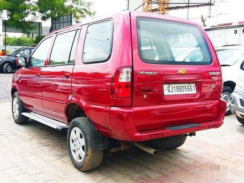 2015 Chevrolet Tavera Neo MT for sale in Ahmedabad 