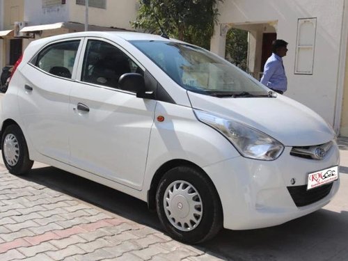 Hyundai EON Era Plus 2015 MT in Ahmedabad 