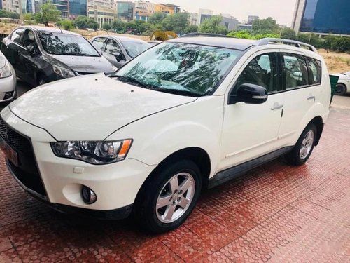 Used Mitsubishi Outlander 2.4 2010 AT for sale in New Delhi