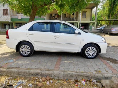 Toyota Etios Liva G 2014 MT for sale in Ahmedabad 