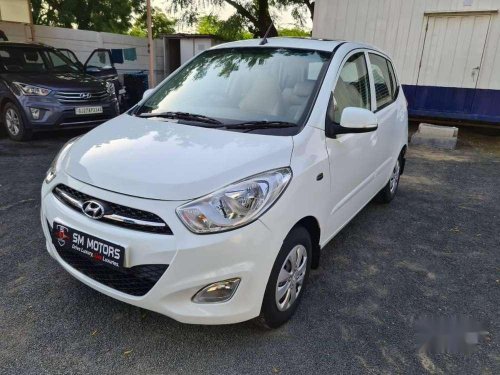 Hyundai i10 Asta 1.2 2011 MT for sale in Ahmedabad 