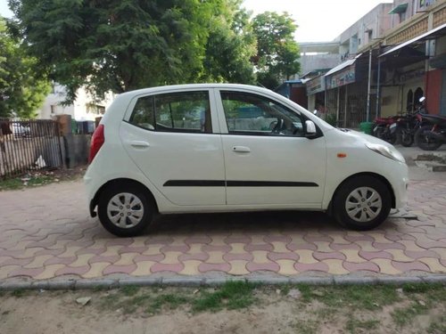 Used Hyundai i10 Magna 2011 MT for sale in Ahmedabad 