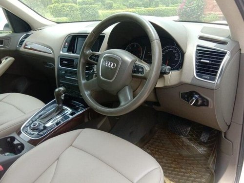 Used 2011 Audi Q5 AT for sale in Agra 