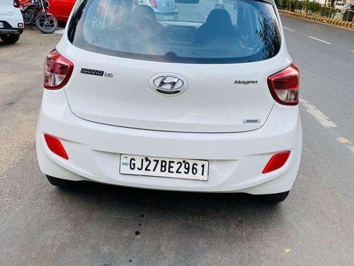 Hyundai Grand i10 Magna 2016 MT in Ahmedabad 