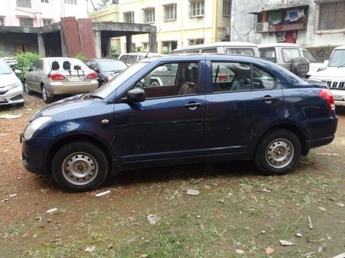 Maruti Suzuki Swift Dzire 2009 MT for sale in Kolkata 