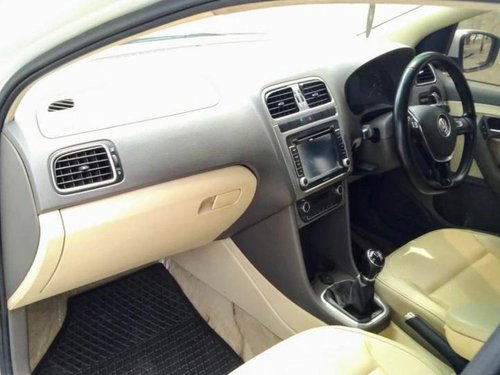 Volkswagen Vento 1.5 TDI Highline 2015 MT in Ahmedabad 