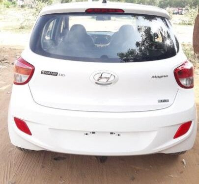 Hyundai Grand i10 2014 MT for sale in Ahmedabad 