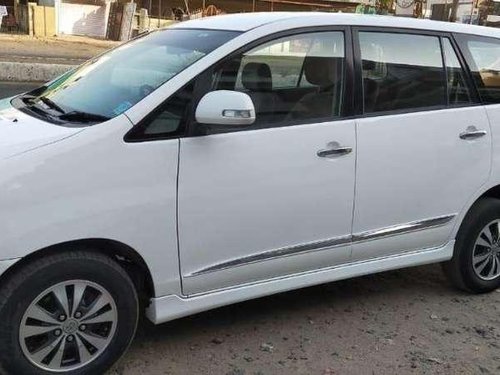 Toyota Innova 2.5 V 7 STR, 2015, Diesel MT for sale in Vadodara