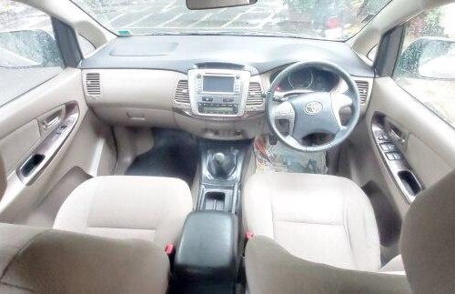 Used Toyota Innova 2.5 VX 7 STR BSIV 2015 MT for sale in Bangalore