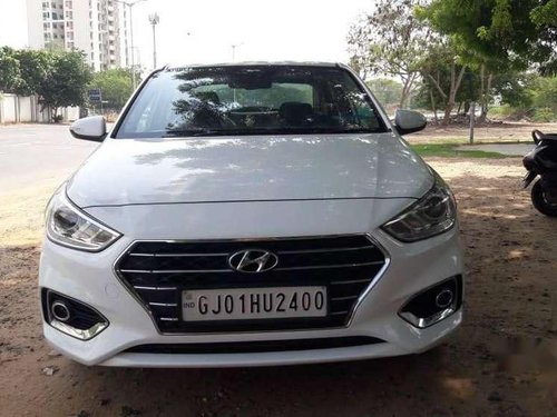 Hyundai Verna Fluidic 1.6 CRDi SX , 2017, MT in Ahmedabad 