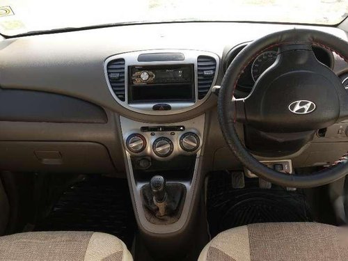 Hyundai i10 Magna 1.1 2012 MT for sale in Ahmedabad 