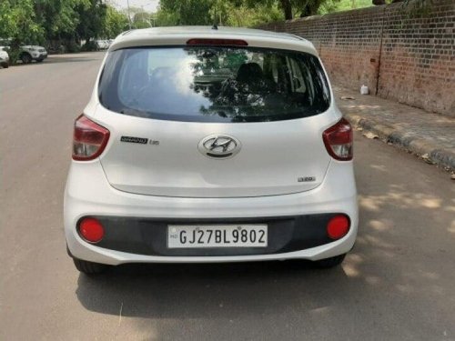 Hyundai Grand i10 1.2 CRDi Magna 2017 MT in Ahmedabad 