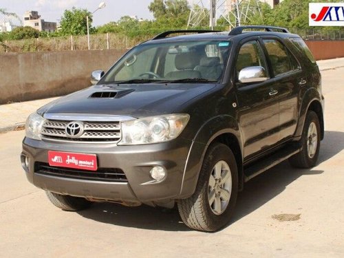 Used 2010 Toyota Fortuner 3.0 Diesel MT for sale in Ahmedabad 