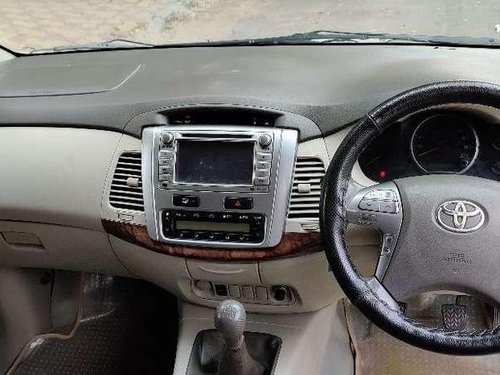 Toyota Innova 2014 MT for sale in Ahmedabad 