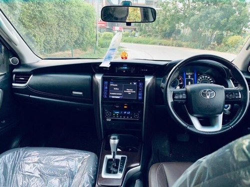 Used 2018 Toyota Fortuner AT for sale in New Delhi