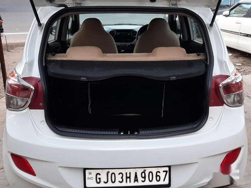 Used Hyundai Grand i10 Magna 2015 MT for sale in Ahmedabad 