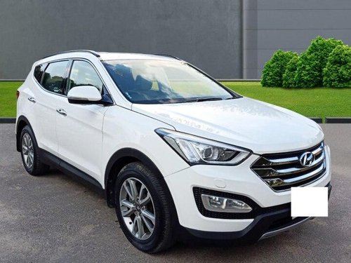 Used 2014 Hyundai Santa Fe AT for sale in New Delhi