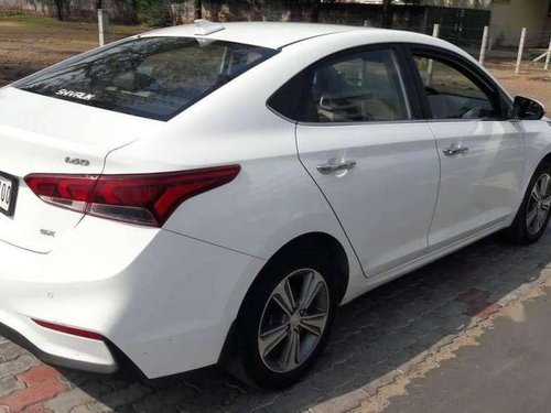 Hyundai Verna Fluidic 1.6 CRDi SX , 2017, MT in Ahmedabad 