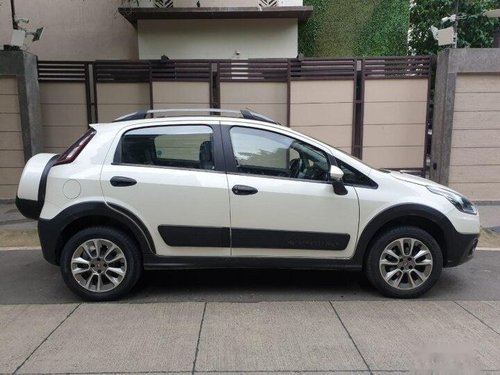 Used Fiat Avventura MULTIJET Emotion 2017 MT in Mumbai 