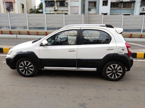 Used 2014 Toyota Etios Cross MT for sale in Mumbai 