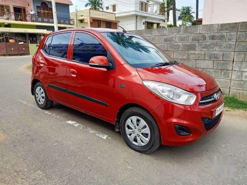 Hyundai i10 Magna 2012 MT for sale in Coimbatore 