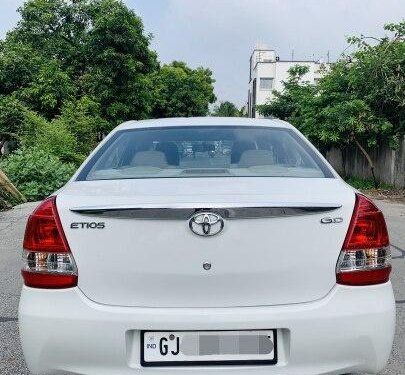 2015 Toyota Etios Cross 1.4 GD MT for sale in Surat 
