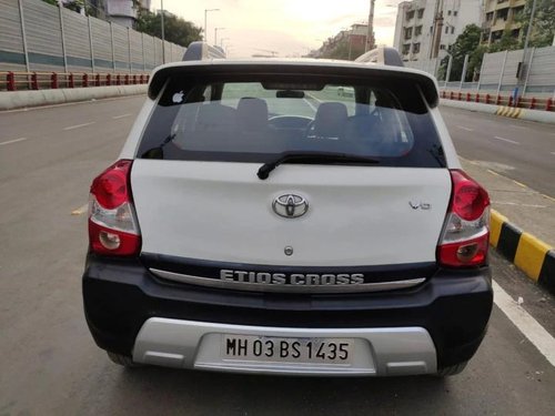 Used 2014 Toyota Etios Cross MT for sale in Mumbai 