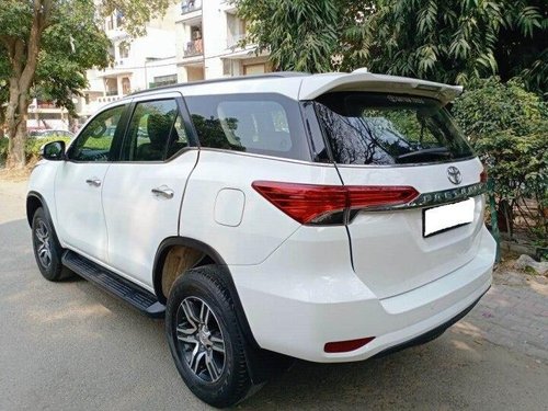 Toyota Fortuner 2.8 2WD MT BSIV 2017 MT for sale in New Delhi 