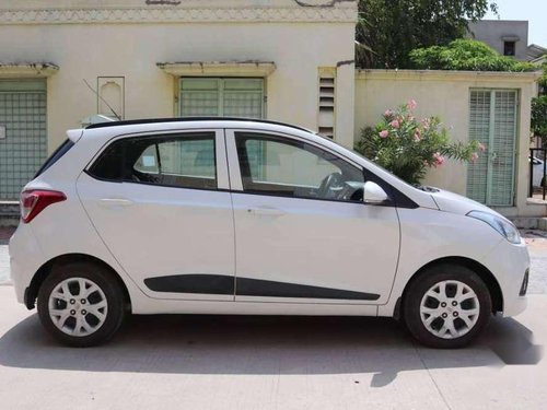 Used Hyundai Grand I10 Sportz 1.1 CRDi, 2016 MT in Gandhinagar 