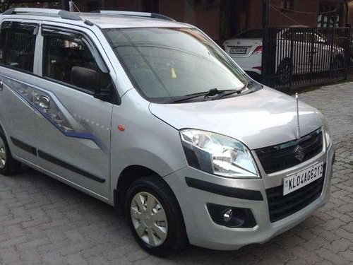 Used Maruti Suzuki Wagon R LXI 2015 MT in Kochi 