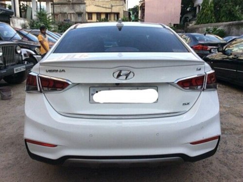 Used Hyundai Verna 1.6 VTVT SX Option 2018 MT for sale in Kolkata