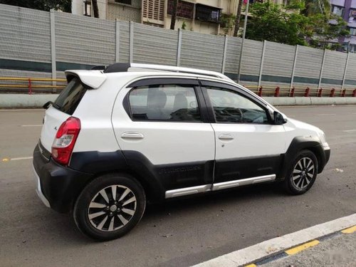 Used 2014 Toyota Etios Cross MT for sale in Mumbai 