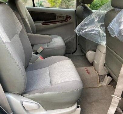 Used 2012 Toyota Innova MT for sale in New Delhi