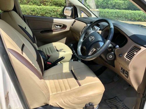 Toyota Innova 2.5 V 7 STR, 2016, MT in Ahmedabad 