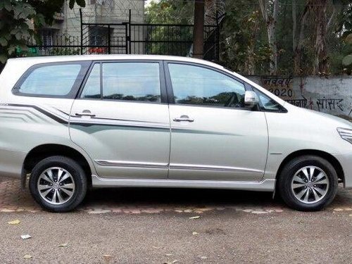 Used Toyota Innova 2.5 VX 7 STR 2015 MT for sale in New Delhi